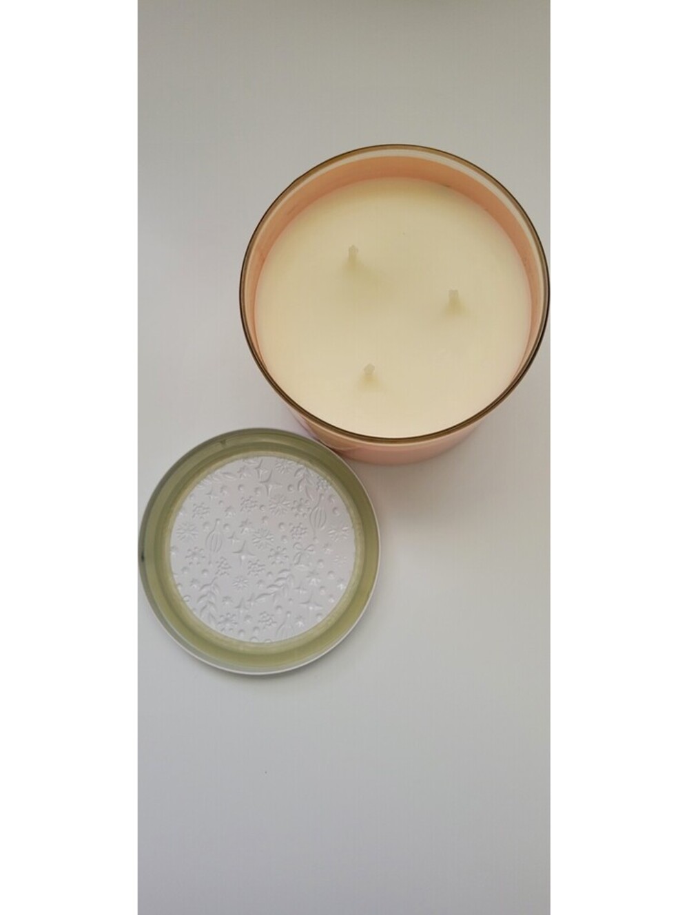 Bath & Body Works Merry Mimosa Scented Candle 14.5 oz - Picture 3 of 5